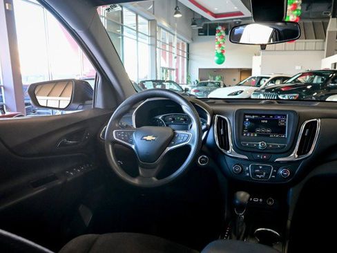Used 2022 Chevrolet Equinox LT image 28