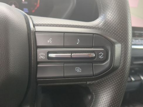 Used 2024 Chevrolet Colorado Trail Boss w/ Technology Package image 23