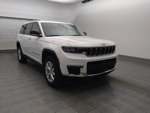 Used 2022 Jeep Grand Cherokee L Limited AWD/4WD image 13