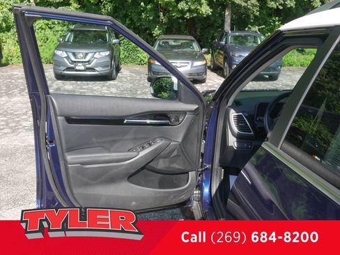 Used 2024 Kia Seltos S AWD/4WD image 17
