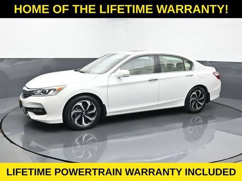 Used 2017 Honda Accord EX-L image 3