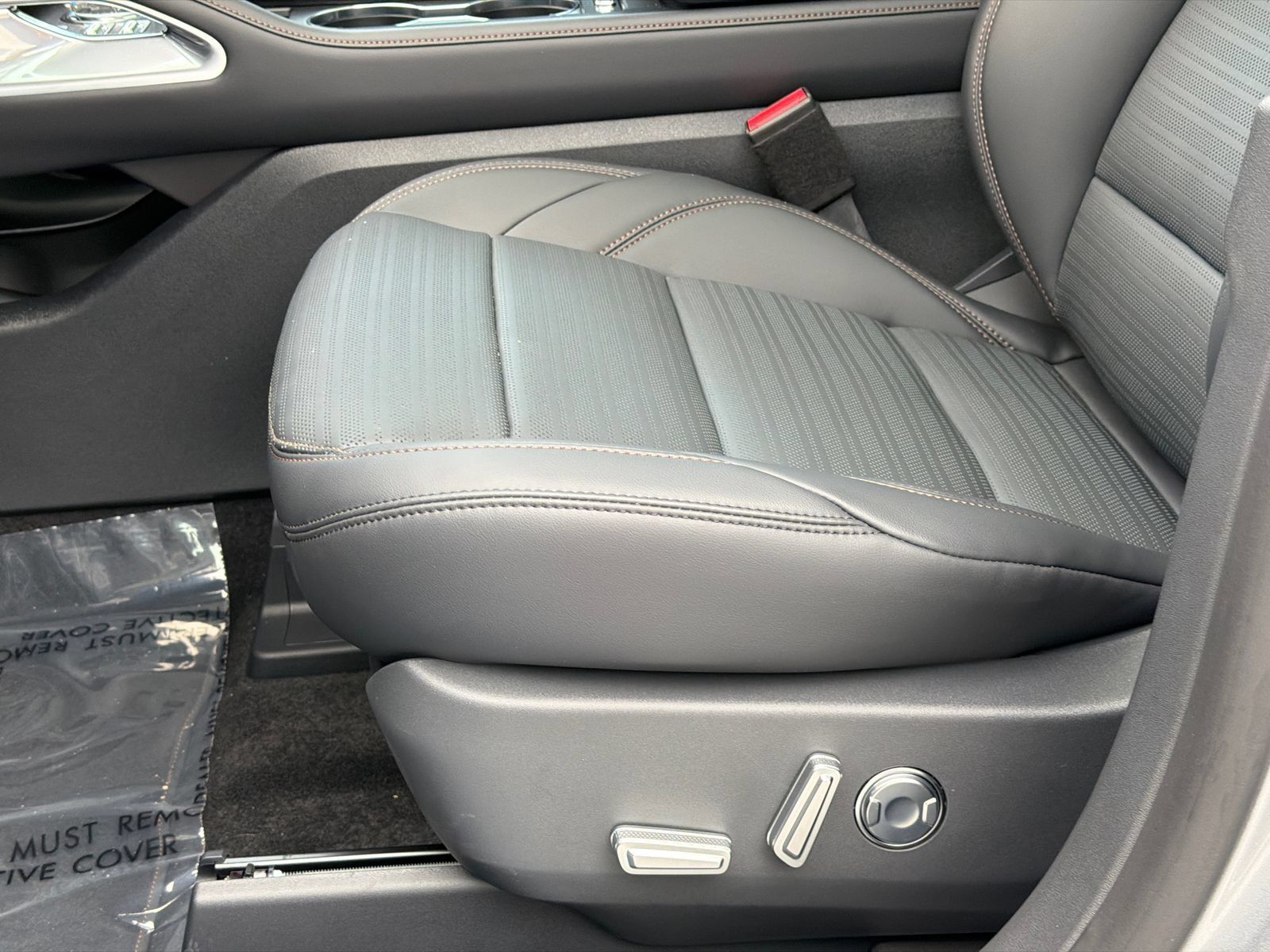 New 2026 Lincoln Nautilus Reserve AWD/4WD image 16