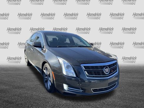 Used 2014 Cadillac XTS Premium image 2