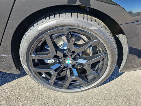 New 2026 BMW 330i Sedan w/ M Sport Package image 35