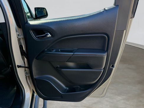 Used 2022 GMC Canyon AT4 w/ Driver Alert Package image 28