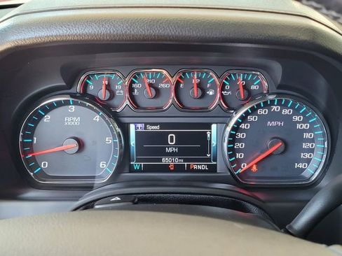 Used 2019 GMC Yukon XL SLT w/ Open Road Package AWD/4WD image 22