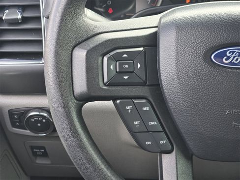 Used 2020 Ford F150 XLT image 26