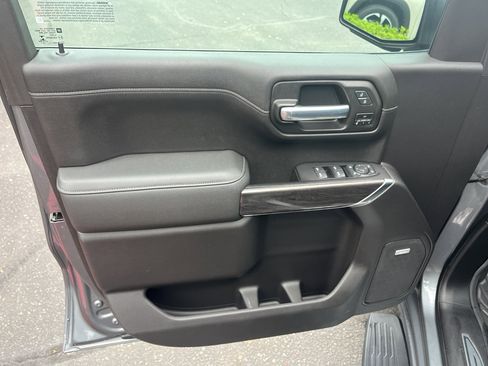 Used 2021 Chevrolet Silverado 1500 LTZ image 18