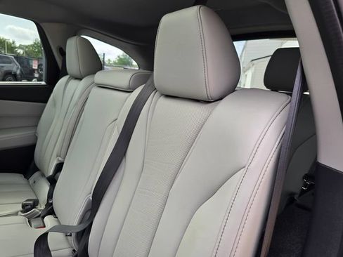 Used 2024 Acura MDX w/ Technology Package FWD image 35