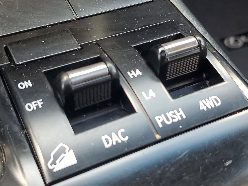 Used 2021 Lexus GX 460 Premium w/ Premium Package AWD/4WD image 37