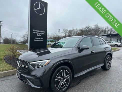 Used 2026 Mercedes-Benz GLC 300 4MATIC image 1