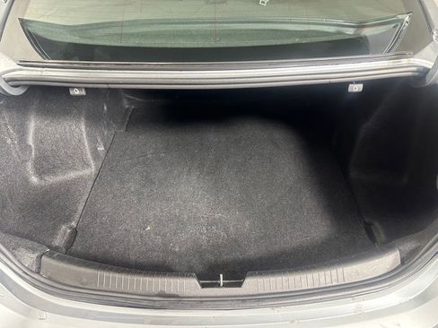 Used 2024 Chevrolet Malibu LT image 6