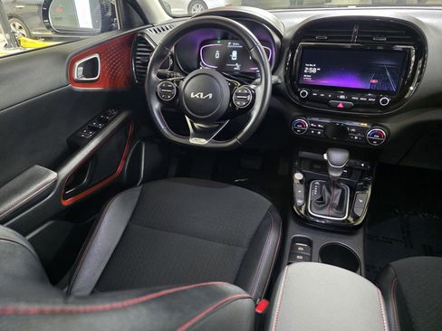 Used 2023 Kia Soul GT-Line w/ GT-Line Technology Package image 20