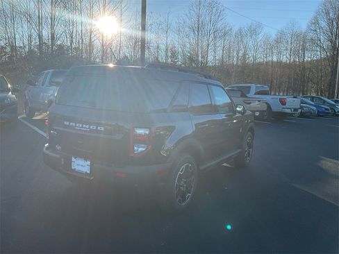 New 2025 Ford Bronco Sport Outer Banks w/ Outer Banks Tech Package+ image 5