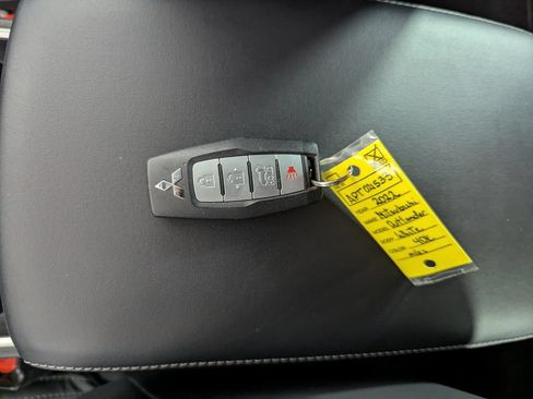Used 2022 Mitsubishi Outlander SE FWD image 30