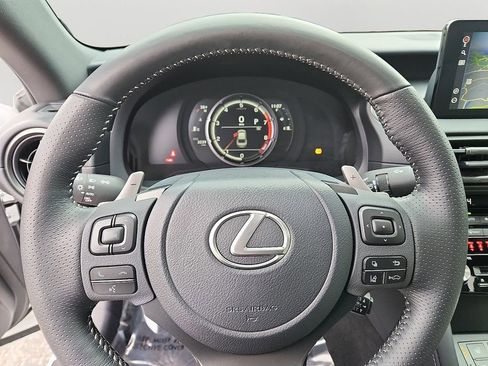 Used 2025 Lexus IS 350 F Sport image 21