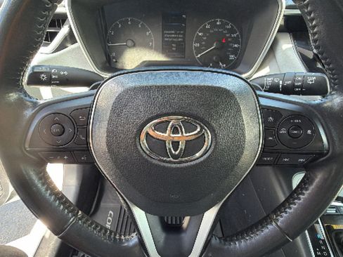 Certified 2023 Toyota Corolla SE FWD image 18