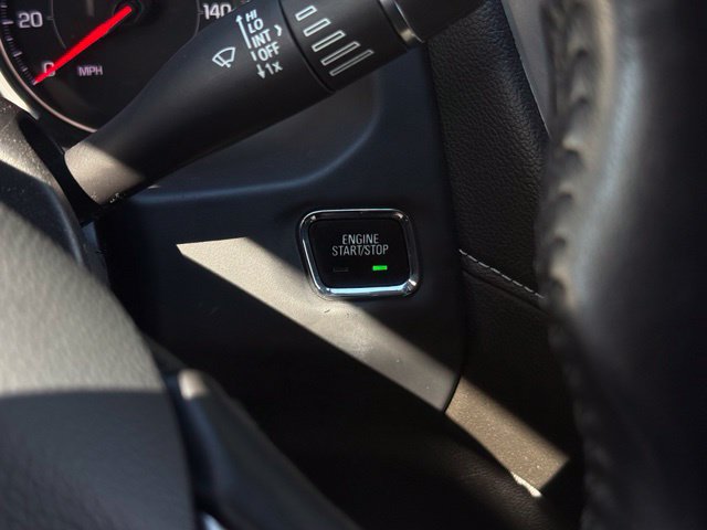 Used 2020 GMC Acadia SLE FWD image 25