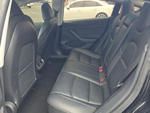 Used 2023 Tesla Model 3 Standard Range RWD image 9