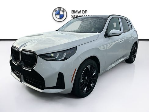 New 2026 BMW X3 xDrive30i w/ M Sport Package AWD/4WD image 2