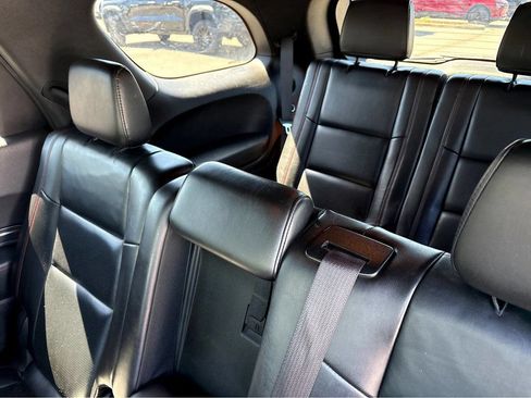 Used 2023 Dodge Durango GT RWD image 29