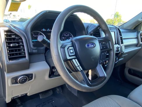 Used 2022 Ford F250 XLT image 16