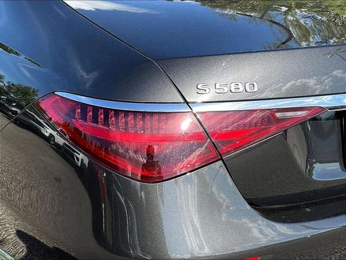 Certified 2024 Mercedes-Benz S 580 4MATIC Sedan image 25