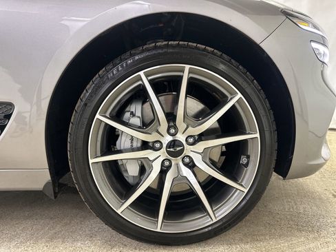 Used 2026 Genesis G70 2.5T image 24