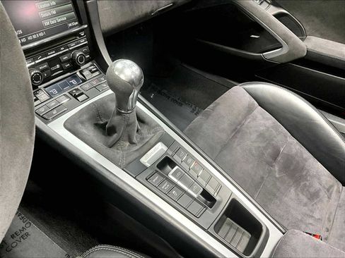 Used 2015 Porsche Boxster GTS image 19