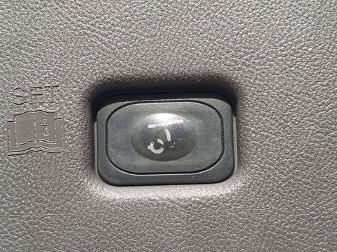 Used 2016 Lincoln MKX Select image 46