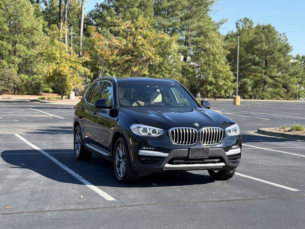 Used 2020 BMW X3 xDrive30i w/ Premium Package AWD/4WD image 3