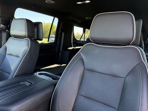 Used 2024 Chevrolet Suburban Premier w/ Max Trailering Package image 23