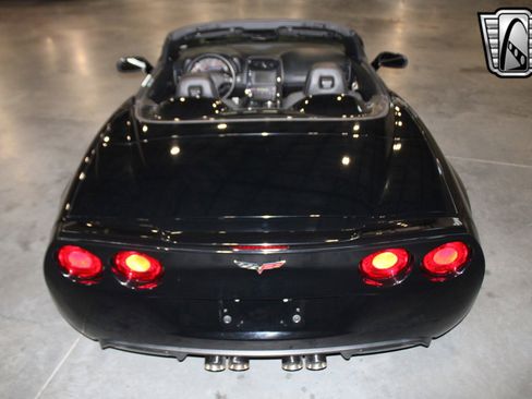 Used 2013 Chevrolet Corvette 427 w/ 1SB Preferred Equipment Group image 12