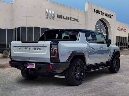 New 2025 GMC Hummer EV 2X AWD/4WD image 5