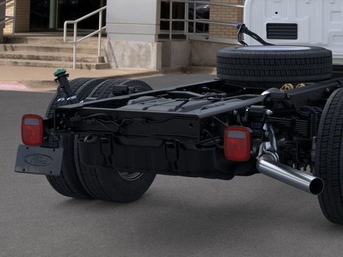 New 2026 Ford F450 XL w/ XL Chrome Package image 23