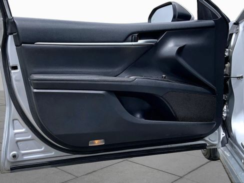 Certified 2022 Toyota Camry XSE FWD image 21