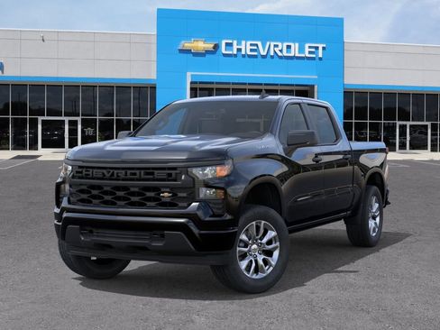 New 2026 Chevrolet Silverado 1500 Custom RWD image 4