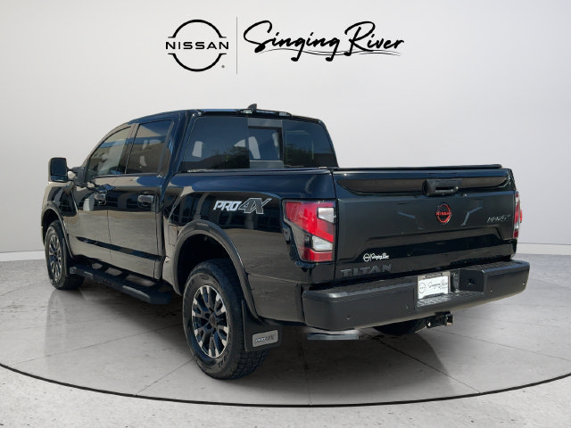 Used 2024 Nissan Titan PRO-4X w/ Pro-4x Convenience Package AWD/4WD image 5
