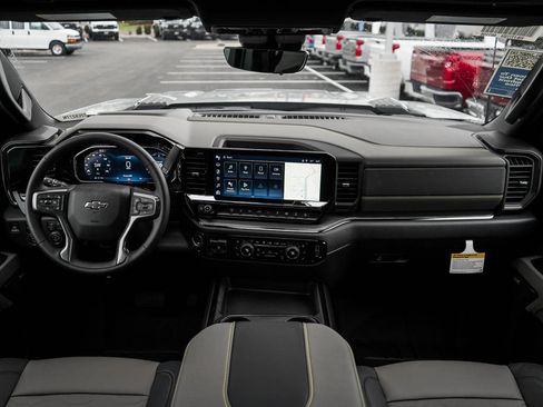 New 2026 Chevrolet Silverado 2500 ZR2 w/ LPO, Dark Essentials Package AWD/4WD image 11