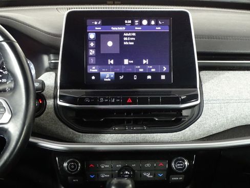 Used 2022 Jeep Compass Latitude w/ Convenience Group image 29