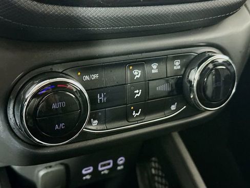 Certified 2022 Chevrolet TrailBlazer LT w/ Convenience Package image 16