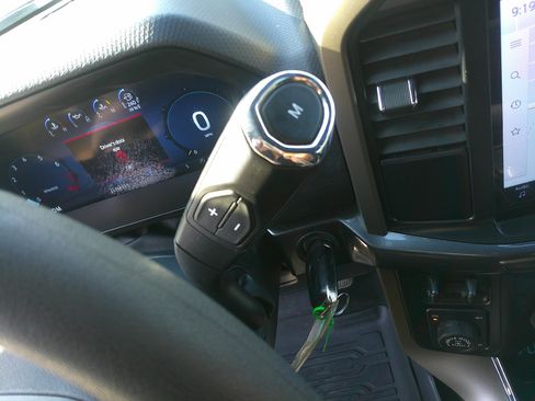 Used 2024 Ford F150 STX w/ Equipment Group 201A FX4 image 31