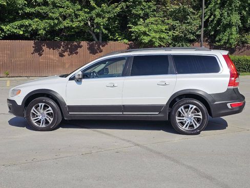 Used 2015 Volvo XC70 T5 Platinum w/ Protection Package FWD image 20
