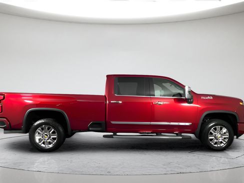 New 2026 Chevrolet Silverado 2500 High Country w/ Technology Package AWD/4WD image 2