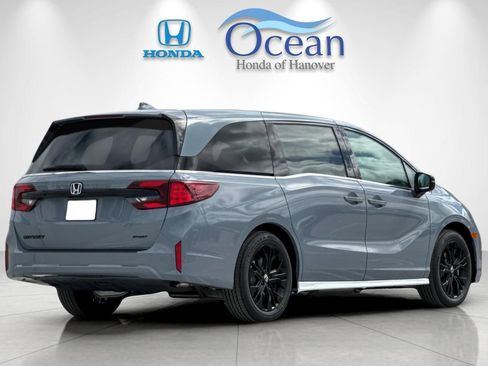 New 2026 Honda Odyssey Sport-L image 5