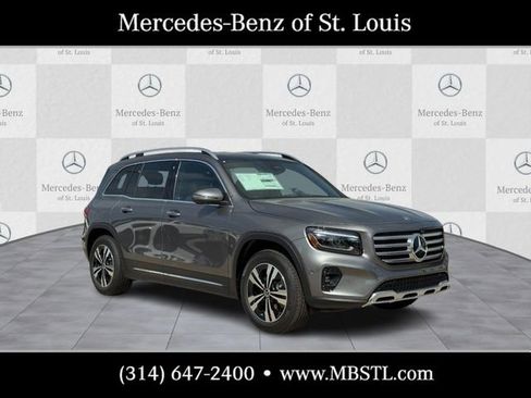 New 2026 Mercedes-Benz GLB 250 4MATIC image 1