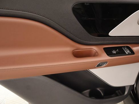 New 2026 Lincoln Aviator Reserve AWD/4WD image 19