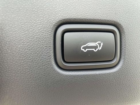 Used 2024 Hyundai Tucson Blue image 10