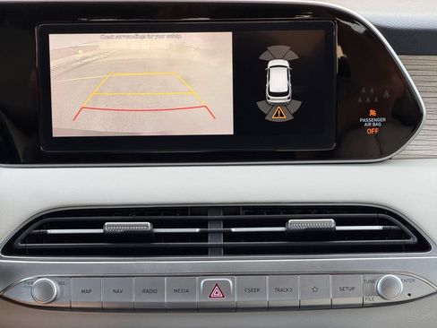 Used 2021 Hyundai Palisade SEL w/ Premium Package FWD image 12