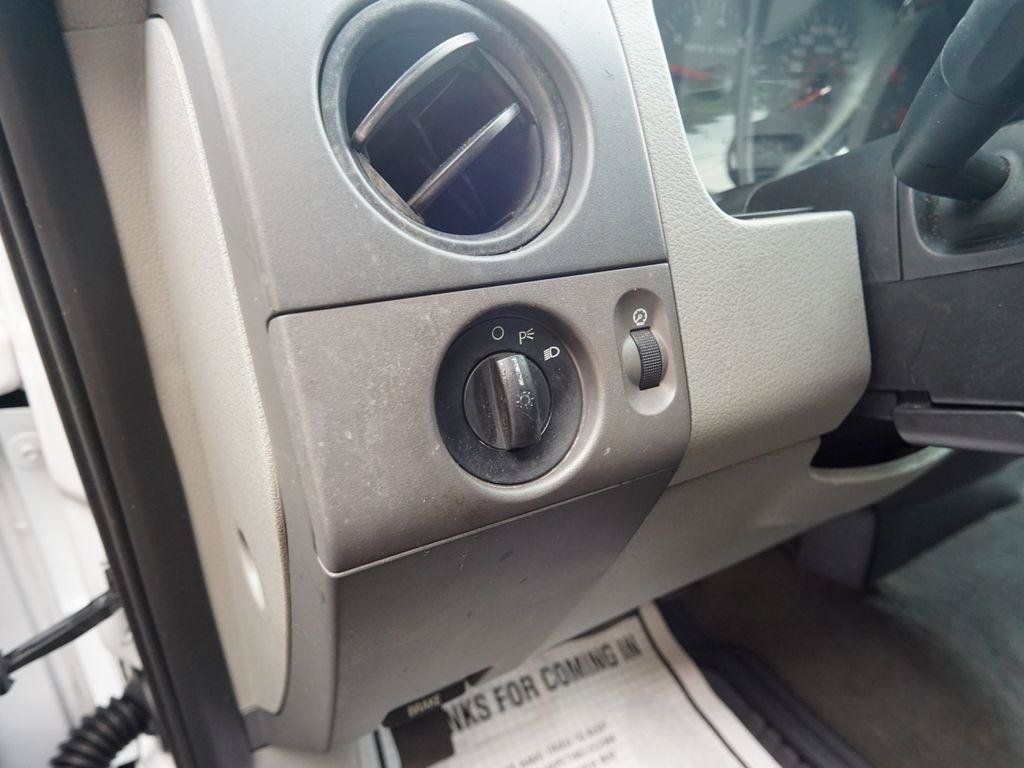 Used 2008 Ford F150 XL RWD image 16